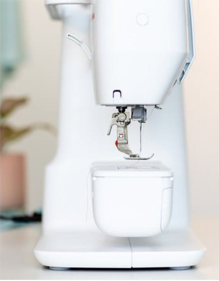 Bernina B325 (Gen 2) Sewing Machine