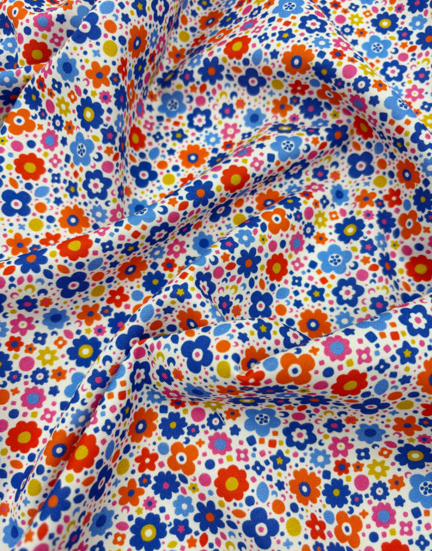 Ecru Bloomin Quilting Cotton Fabric, Primavera by Sholto Drumlanrig Thread & Ink Studio