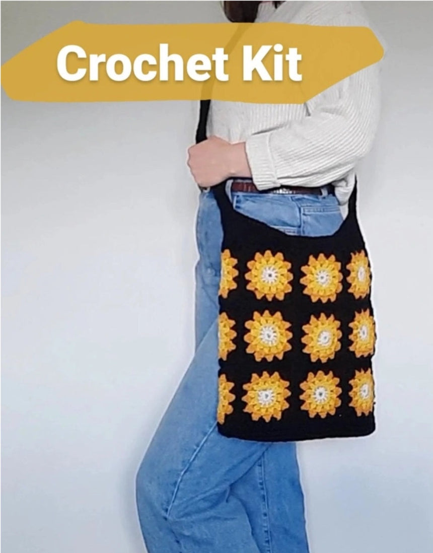 Crochet Bag Kit, 1970's Summer Fashion, The Pigeon's Nest