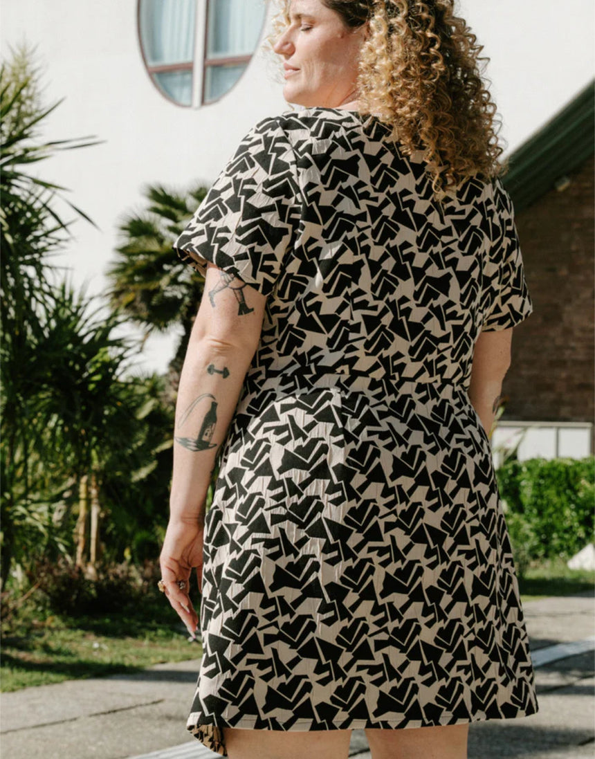 La Robe Twist Dress Sewing Pattern, Maison Fauve