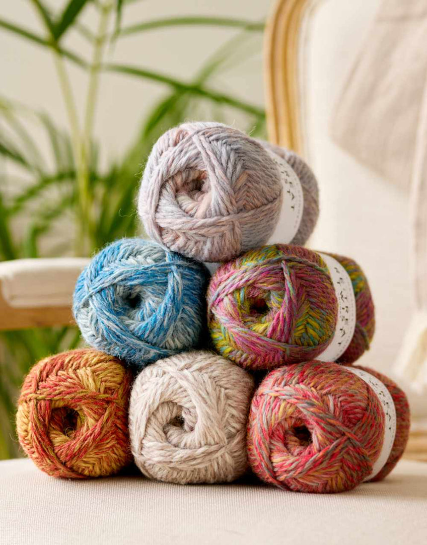 Retreat Twist Chunky Roving Yarn, West Yorkshire Spinners