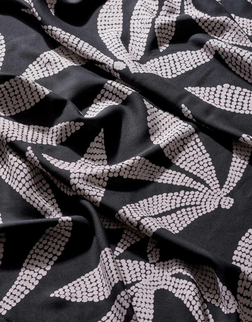 Remnant 1.25m -Kaola Deep Charcoal EcoVero Viscose Fabric, Atelier Brunette