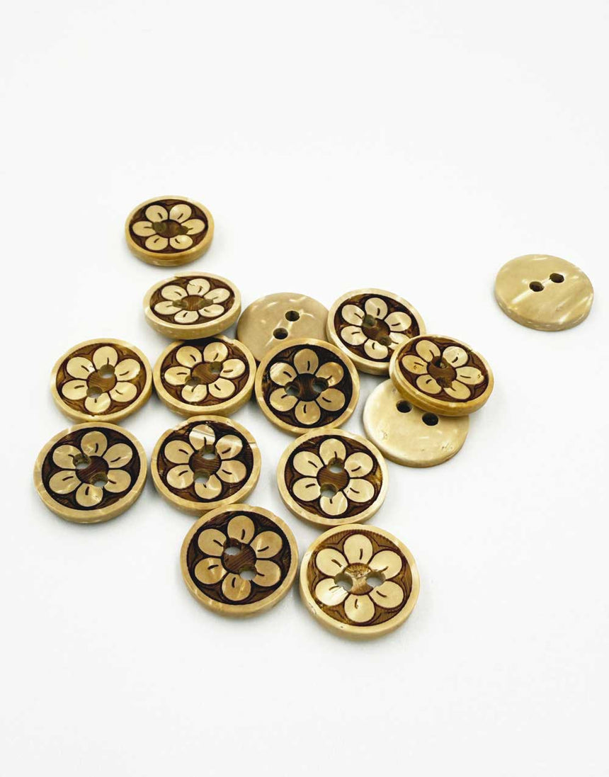 Coconut Shell Button, 13mm, Flower