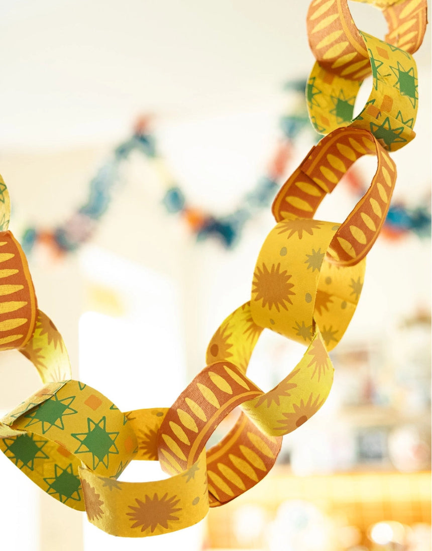 Paper Chain Kit, East End Press