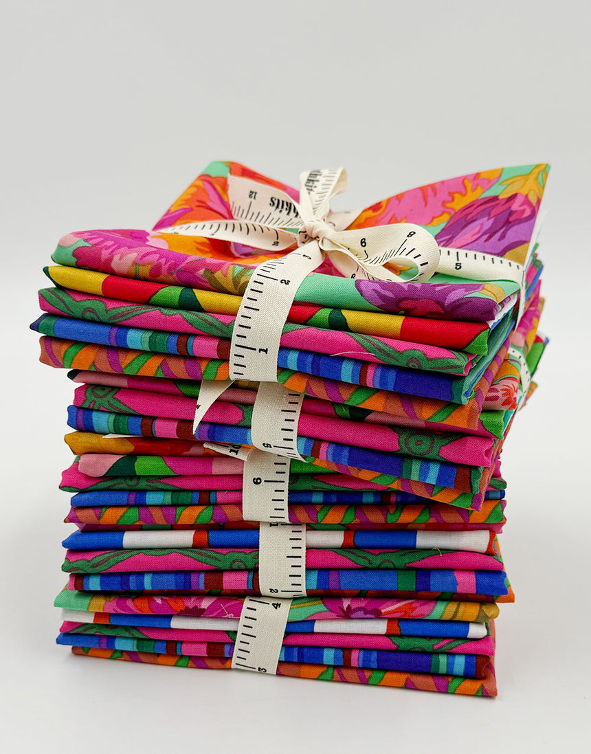 Kaffe Fassett Spring Collective 2026 Fat Quarter Bundle (5pcs) Hot Garden Party