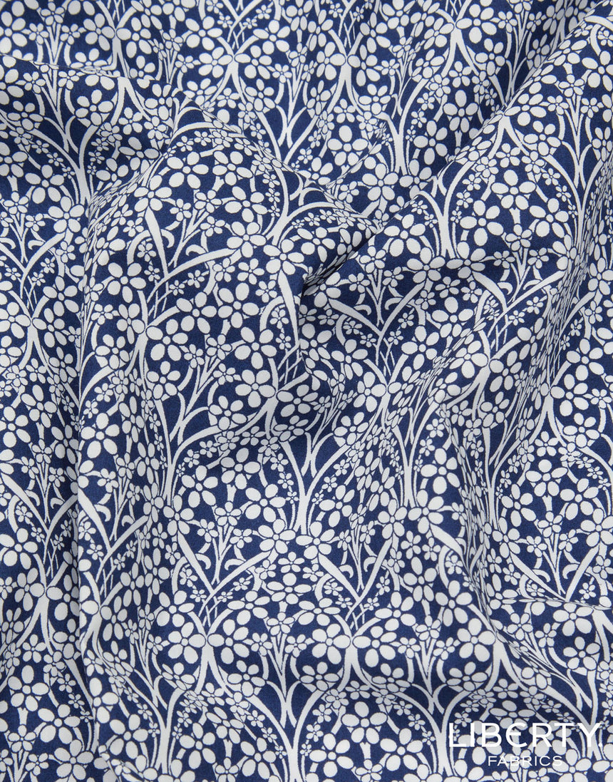 Liberty Cotton Poplin Fabric, Iona Star A