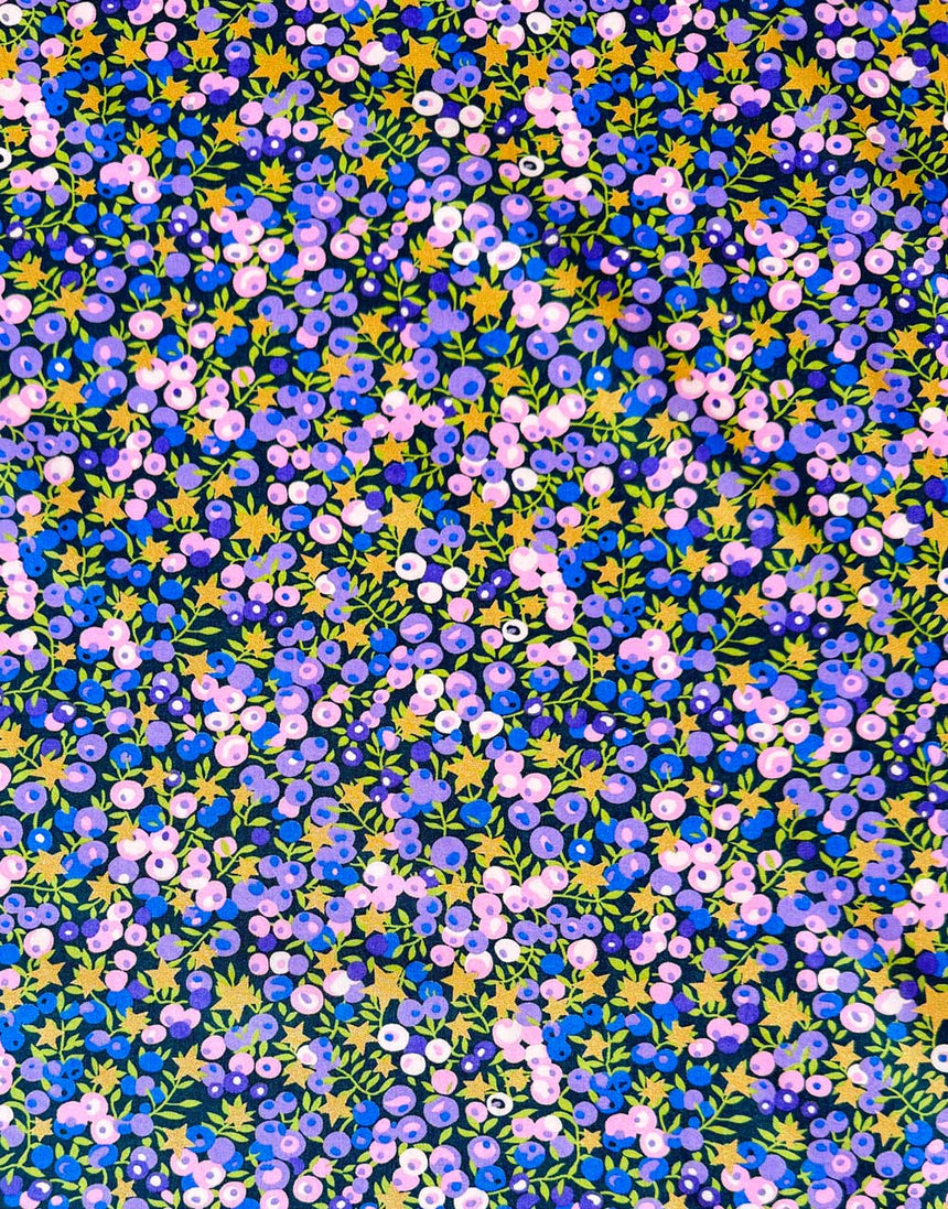 Liberty Fabrics Tana Lawn® Christmas Wiltshire Stars B