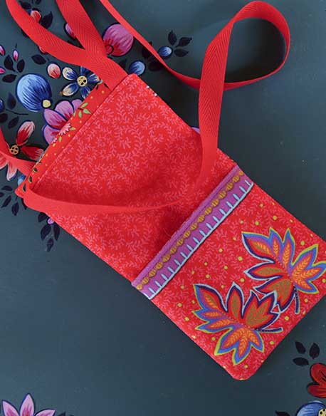Kahna Telephone Velvet Pouch Sewing Kit, Odile Bailloeul