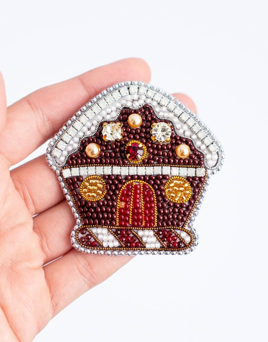 Gingerbread House Beaded Embroidery Brooch/Hanging Decoration Kit