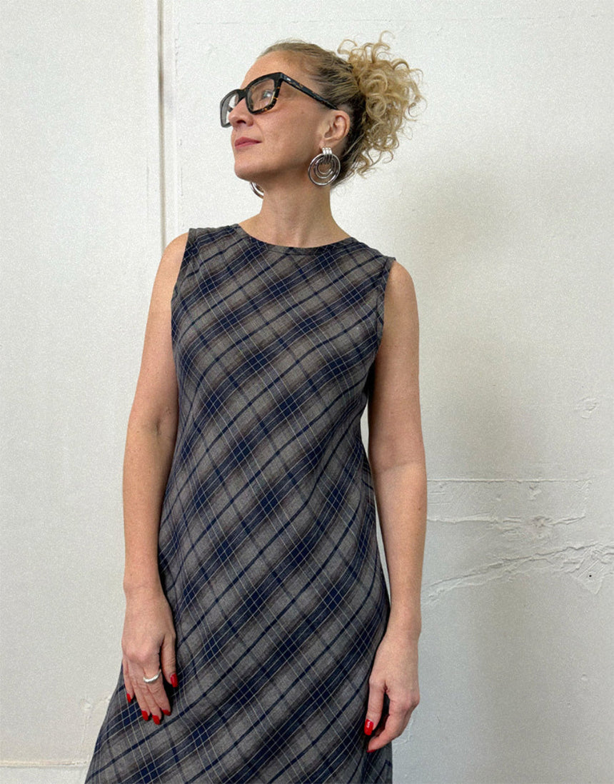 Alessi Bias Dress Sewing Pattern, Tessuti