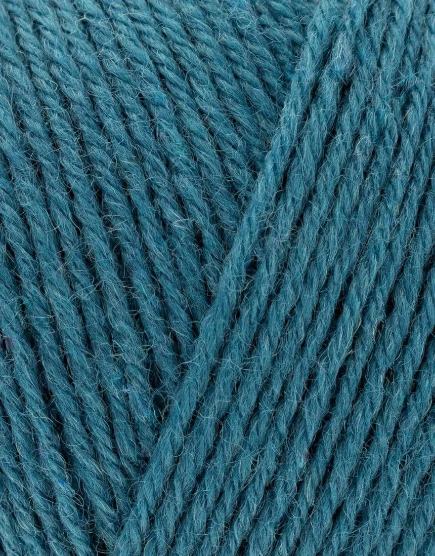 West Yorkshire Spinners Yarn & Wool Pacific Solid Signature 4-Ply Yarn, West Yorkshire Spinners 5053682000740 5053682000740