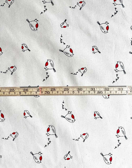 Not Specified Christmas Fabric Robins on Natural Cotton, Christmas Fabric 11425