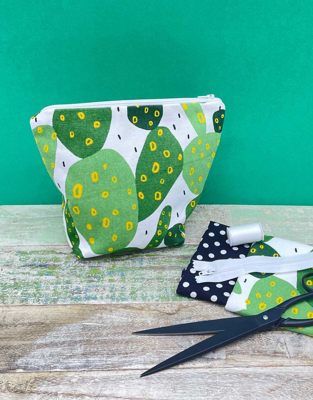 Clothkits Accessories Wash Bag Sewing Kit Clothkits®, Various Designs