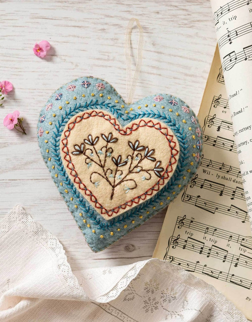 Corinne Lapierre Felt Craft Felt Heart Embroidered Mini Craft Kit by Corinne Lapierre 608603782813 608603782813
