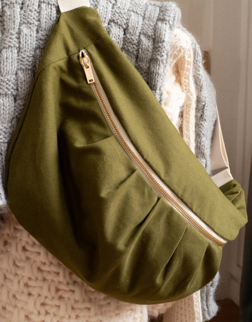 Ikabanana Bum Bag Fanny Pack Sewing Pattern, Ikatee