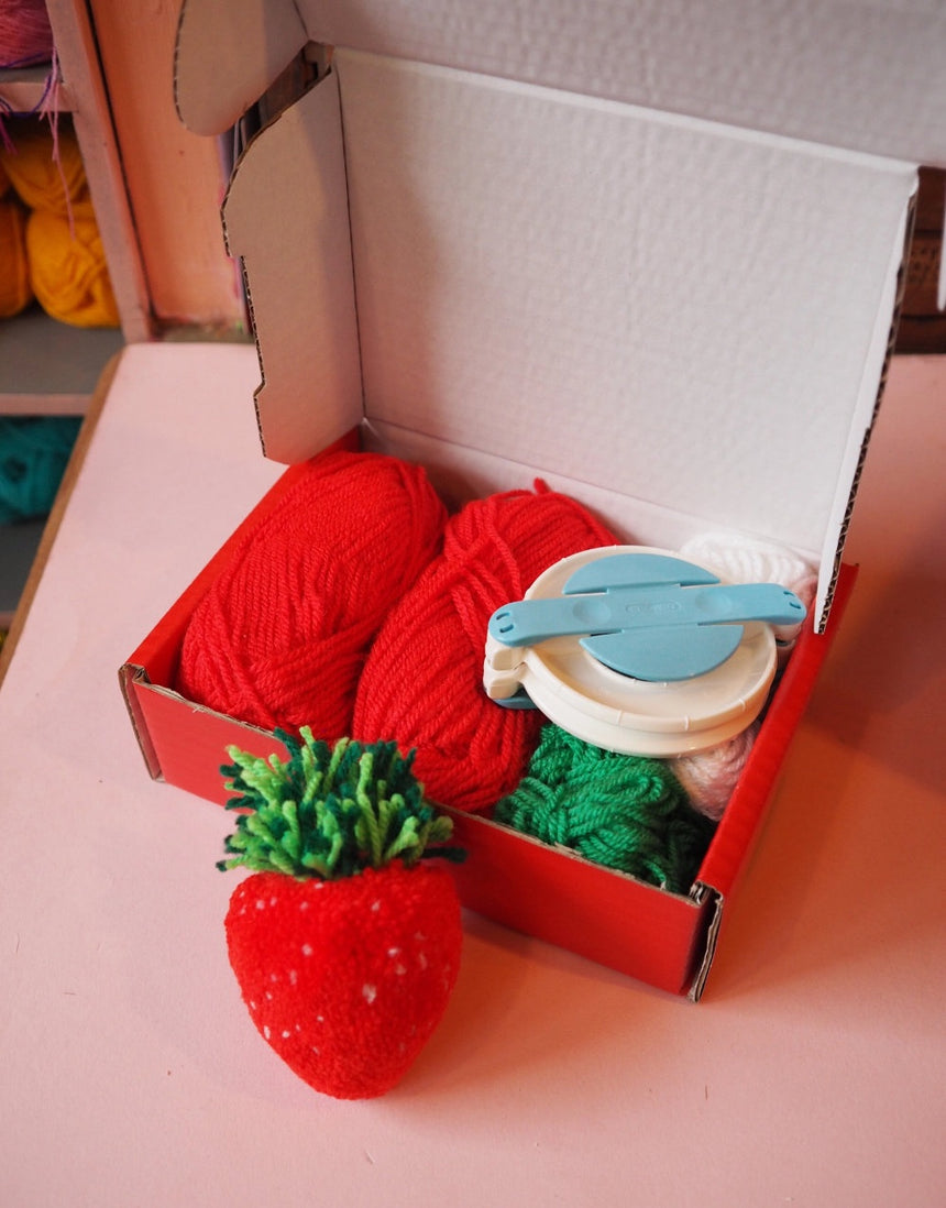 Strawberry Pom Pom Making Kit, Fat Pom Poms