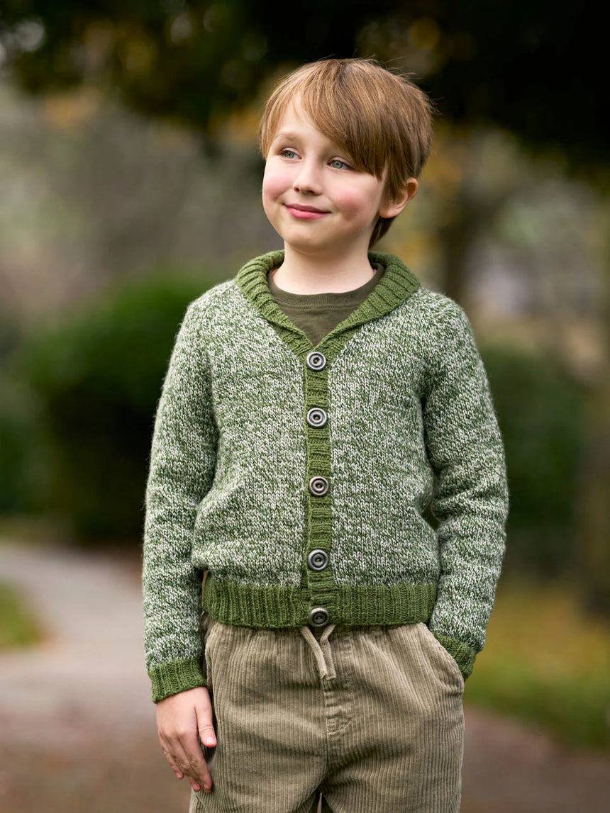 Clover Shawl Collar Knitting Pattern for ColourLab Twist DK Yarn