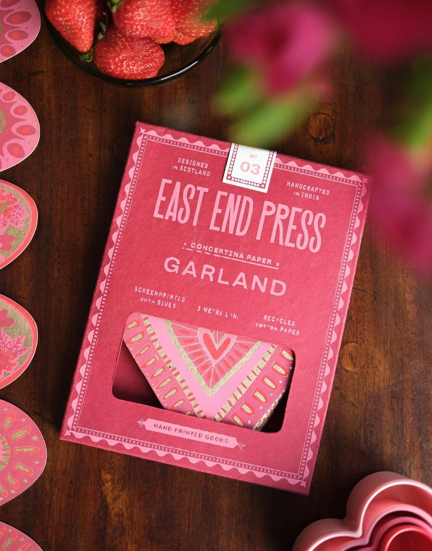 Hearts Concertina Paper Garland, Design 03,  East End Press