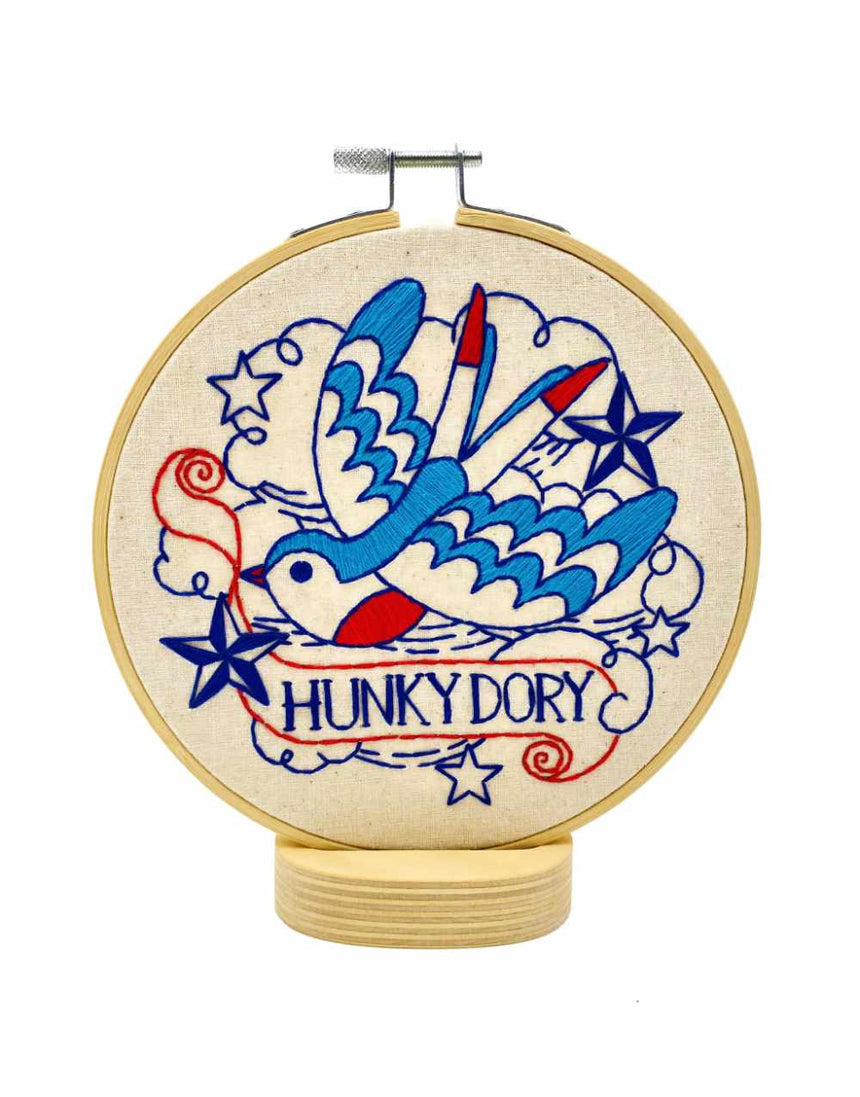 Hunky Dory Embroidery Kit, Hook Line & Tinker