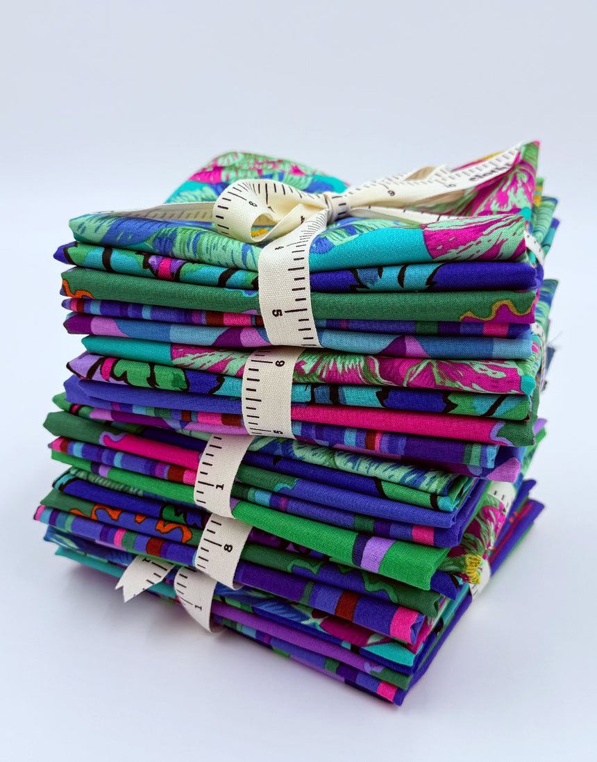 Kaffe Fassett Spring Collective 2026 Fat Quarter Bundle (5pcs) Cool Garden