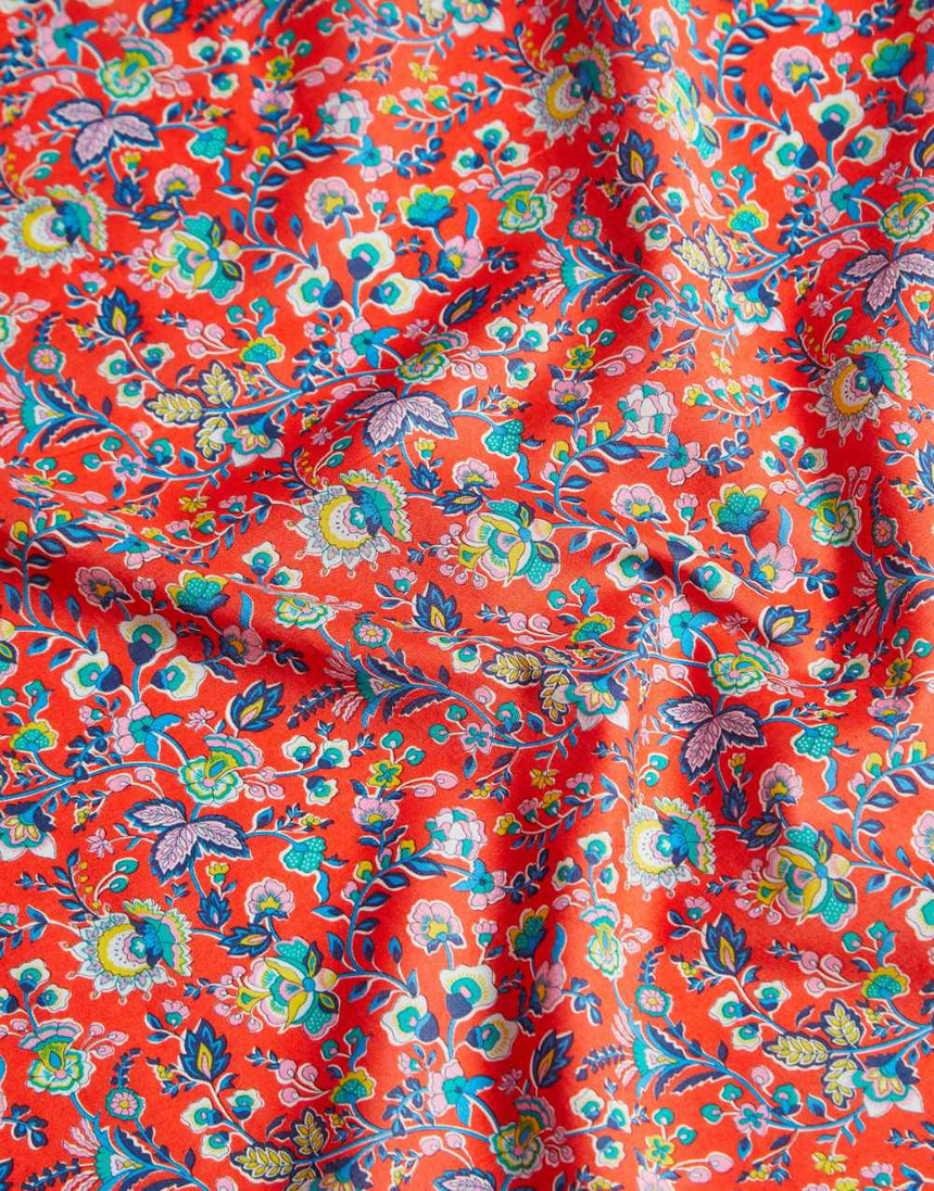 Liberty Fabrics Liberty Fabrics Tana Lawn® SS23: Beauty and Chaos Liberty Fabrics Tana Lawn® Kazusa B 15143