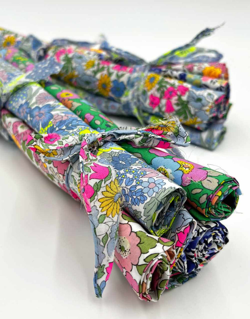 Neon Classics Liberty Fabrics Tana Lawn® Fat Quarter Bundle