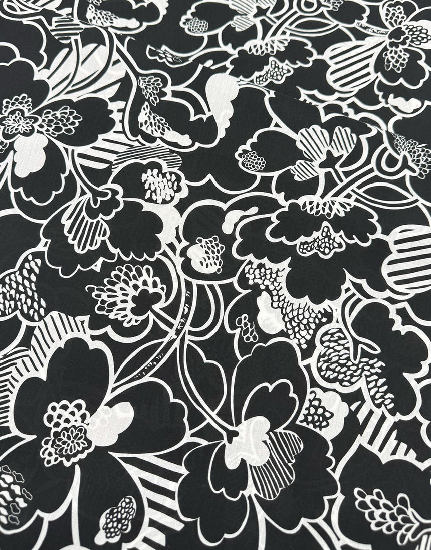 Liberty Fabrics Tana Lawn® Prospect Flower Mono