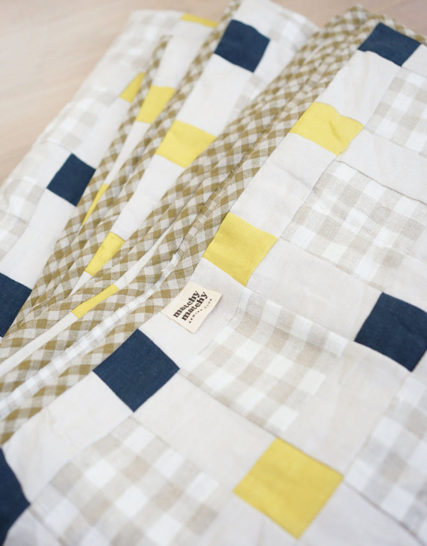 Picnic Square Quilt PDF Sewing Pattern, Matchy Matchy Sewing Club