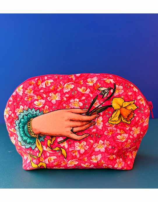 Victoria Pink Lison Pouch Sewing Kit, Odile Bailloeul