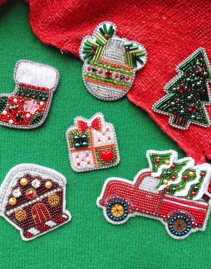 Bauble Beaded Embroidery Brooch/Hanging Decoration Kit