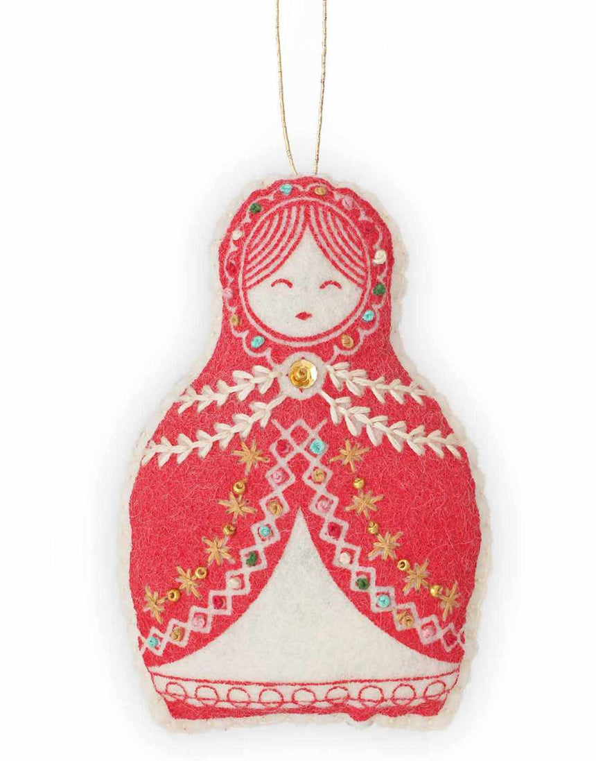 Red Matryoshka Doll Festive Folk Ornament Embroidered Felt Craft Kit, Sewyeah