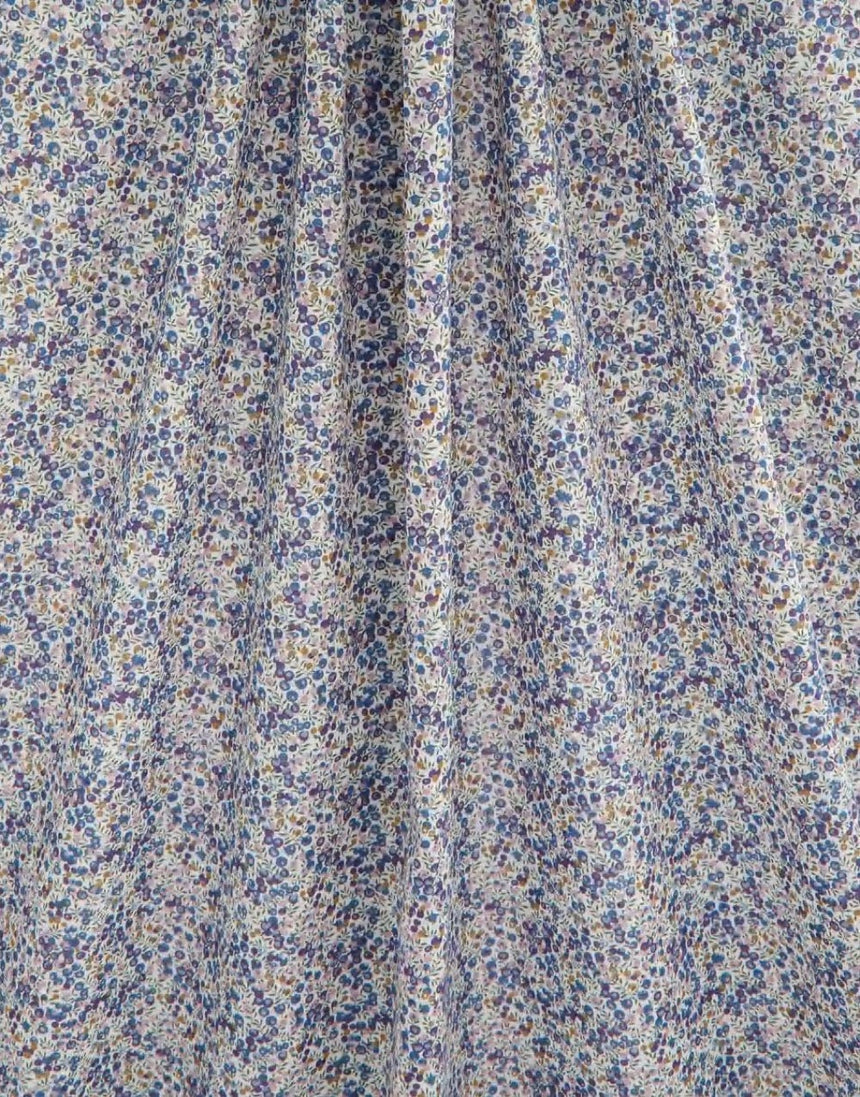 Liberty Fabrics Liberty Fabrics Tana Lawn® Classic Tana Lawn® Liberty Fabrics Tana Lawn® Wiltshire Bud D 13999