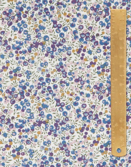 Liberty Fabrics Liberty Fabrics Tana Lawn® Classic Tana Lawn® Liberty Fabrics Tana Lawn® Wiltshire Bud D 13999