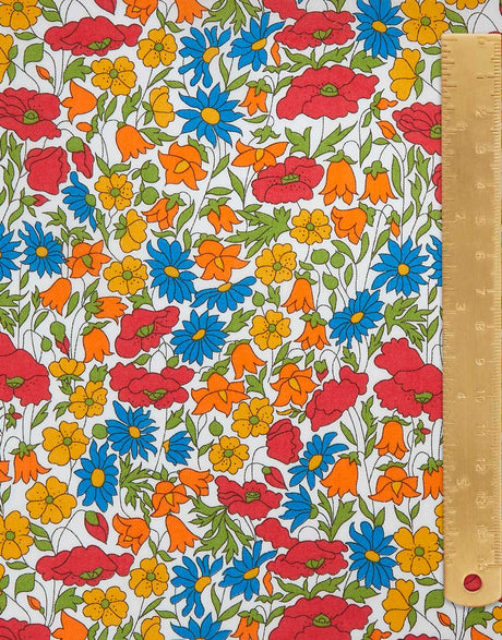 Liberty Fabrics Liberty Fabrics Tana Lawn® Classic Tana Lawn® Liberty Fabrics Tana Lawn® Poppy and Daisy M 12578