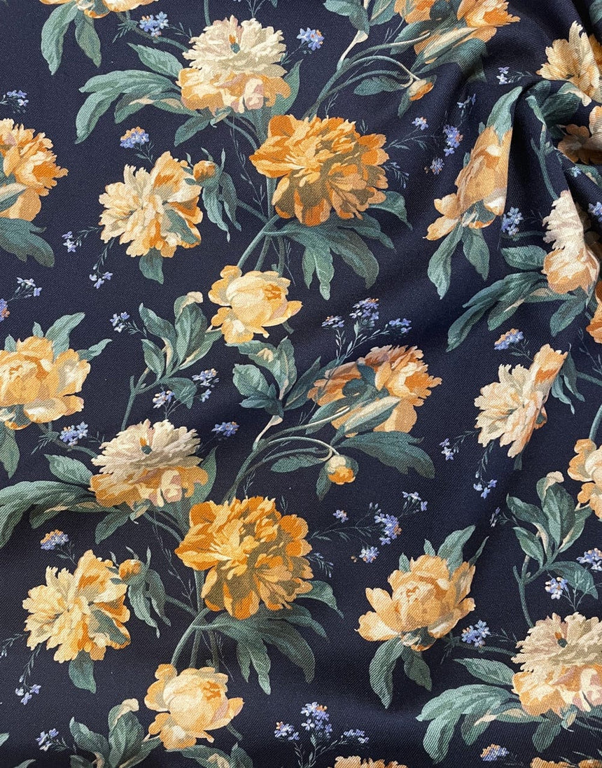 Liberty Fabrics Liberty Fabrics Lantana AW21: The New Collectables Liberty Fabrics Lantana Decadent Blooms 12083