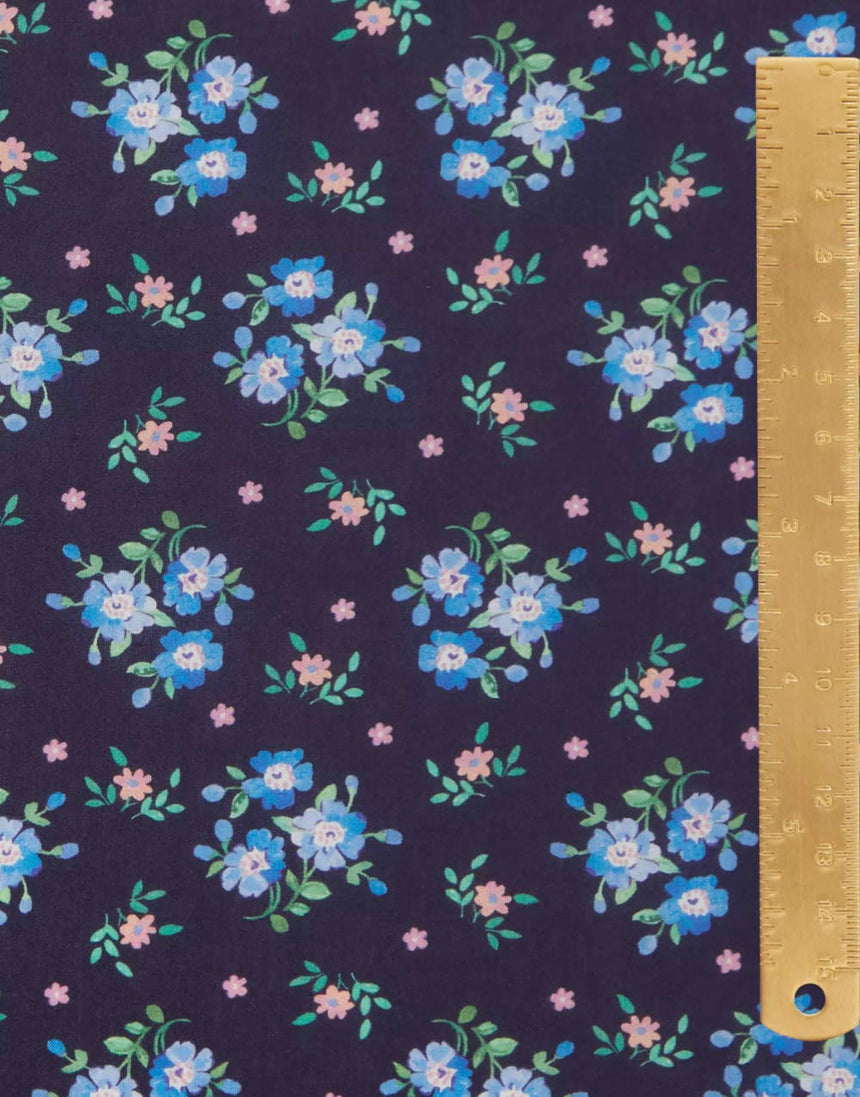 Liberty Fabrics Liberty Fabrics Tana Lawn® AW22: The House of Liberty Liberty Fabrics Tana Lawn® Magdalena Posy B 13585