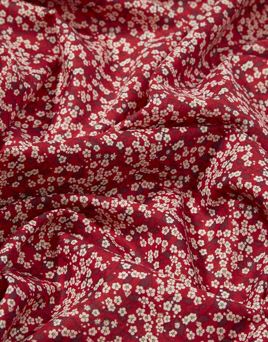 Liberty Fabrics Liberty Fabrics Tana Lawn® Classic Tana Lawn® Liberty Fabrics Tana Lawn® Mitsi Valeria Red 75953698