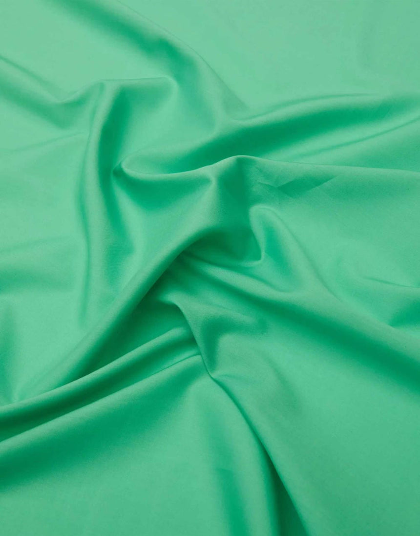 Liberty Fabrics Liberty Fabrics Tana Lawn® Plain Plain Tana Lawn® Liberty Fabrics Tana Lawn® Fern Green Plain 13618