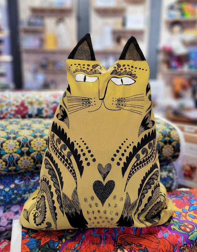 Lush Designs Gifts Chartreuse Kitty Cushion, Lush Designs 12321