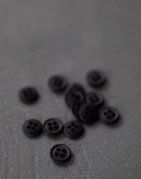 Merchant and Mills Buttons 11mm Cotton Button from Merchant & Mills, 11mm Sweeps Scrim 11259