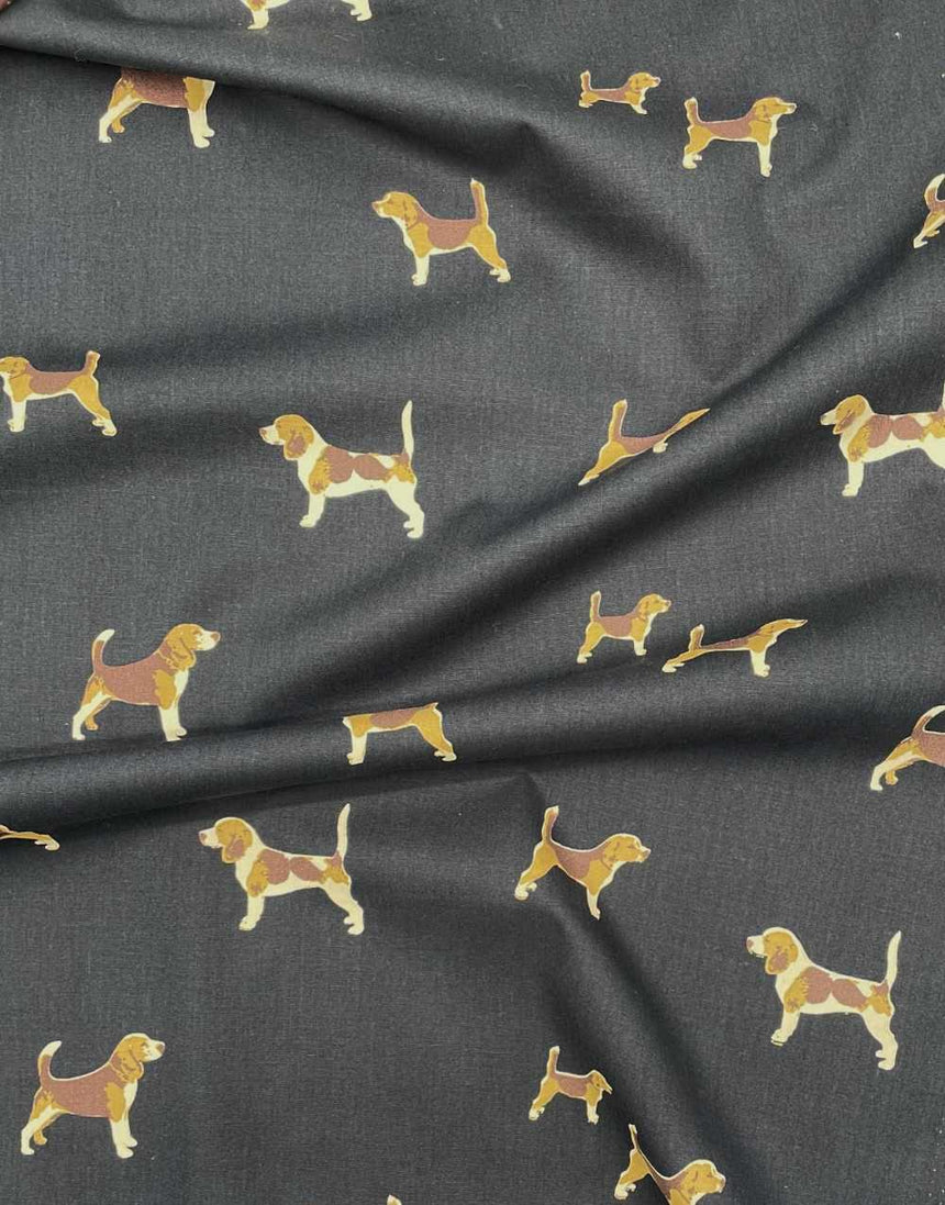 Not Specified Cotton Navy / Animals Birds & Nature Dogs Black Cotton Poplin Fabric 15387